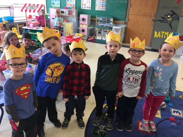 A Royal Preschool!! Kings and Queens for The Day! St. Linus School